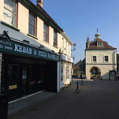 Dursley & Cam's Kebab & Pizza House