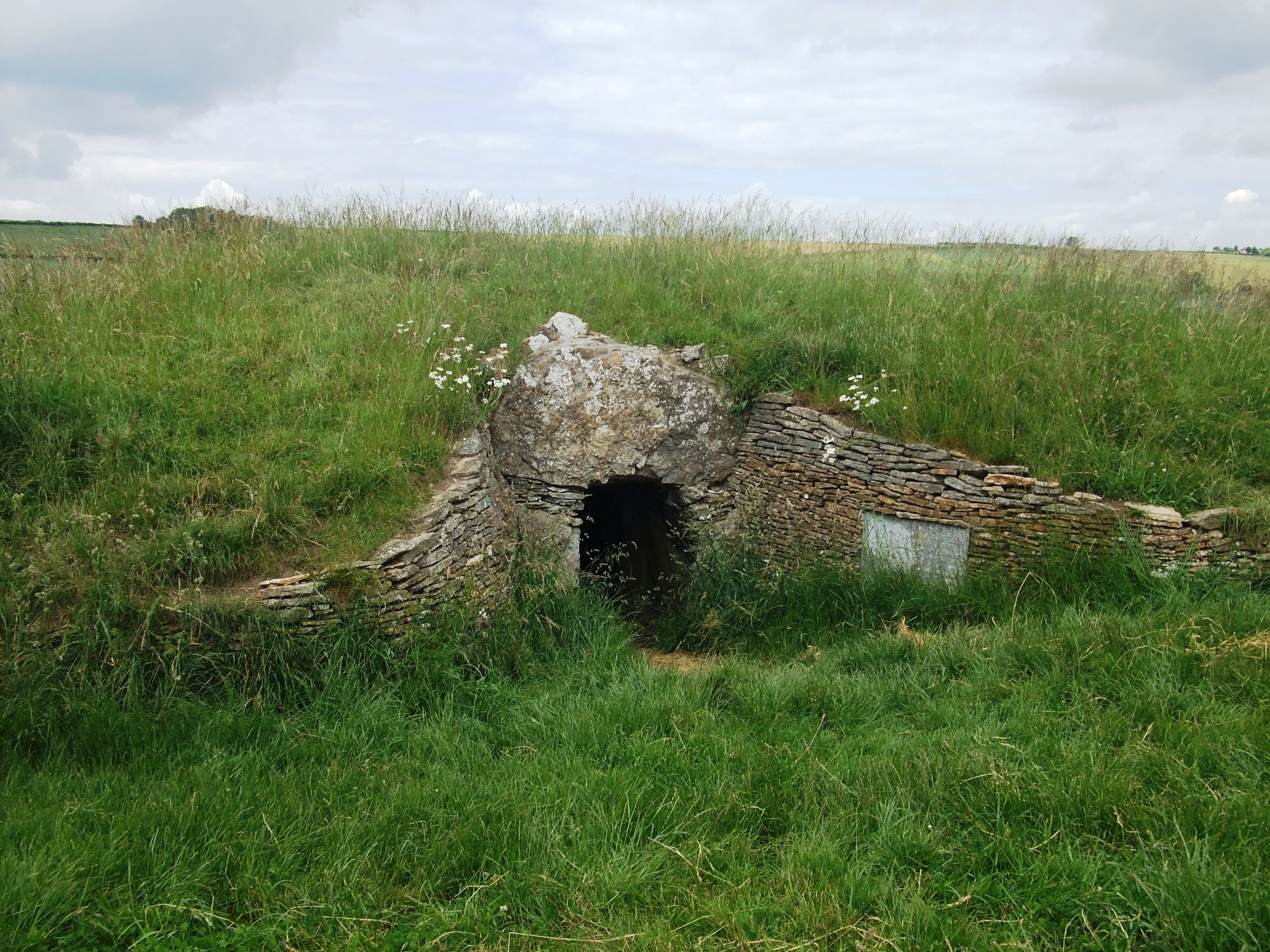 Stoney Littleton Long Barrow