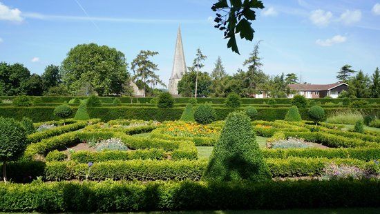 Westbury Court Gardens